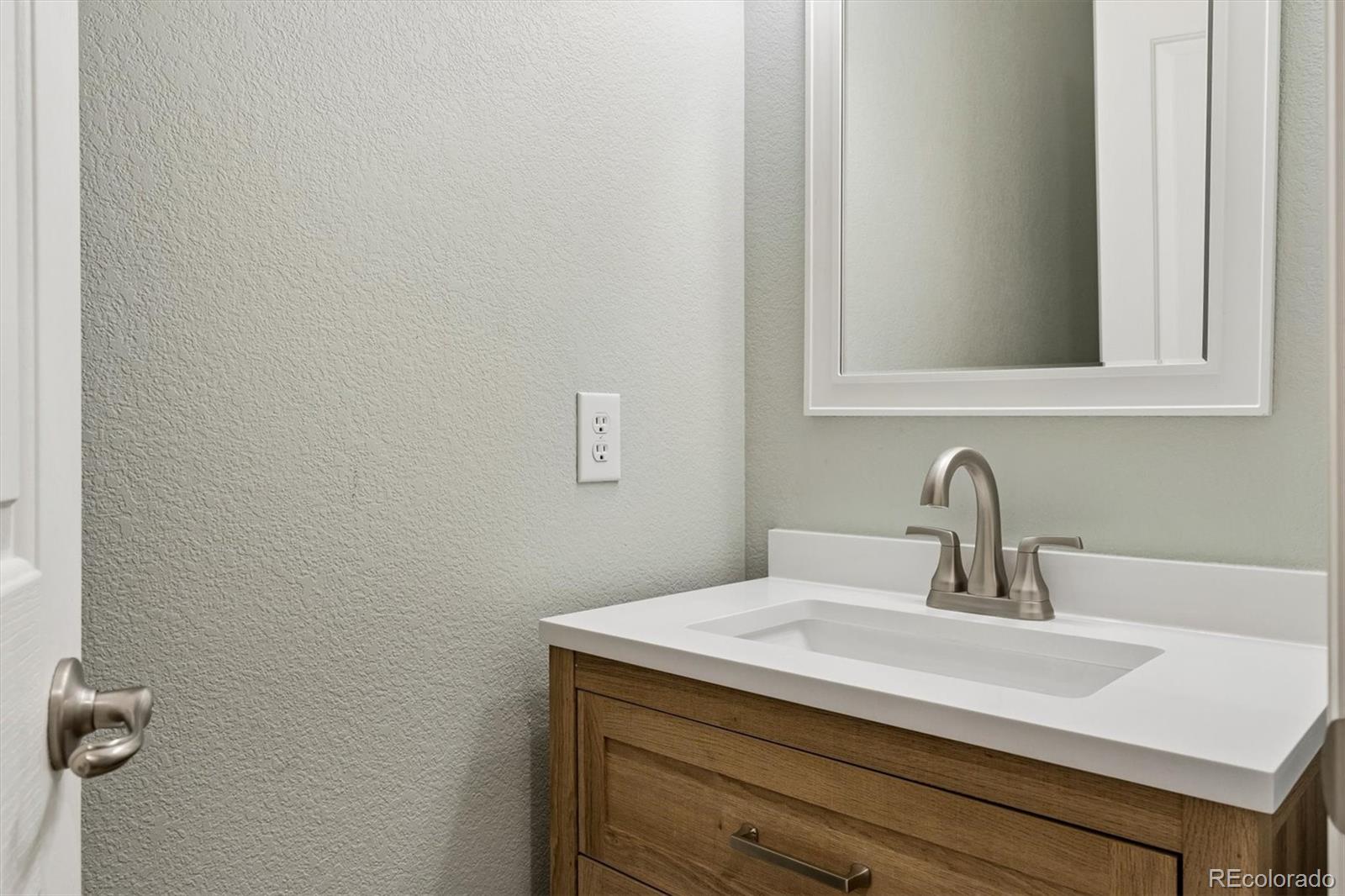 MLS Image #21 for 7004 s fultondale circle,aurora, Colorado