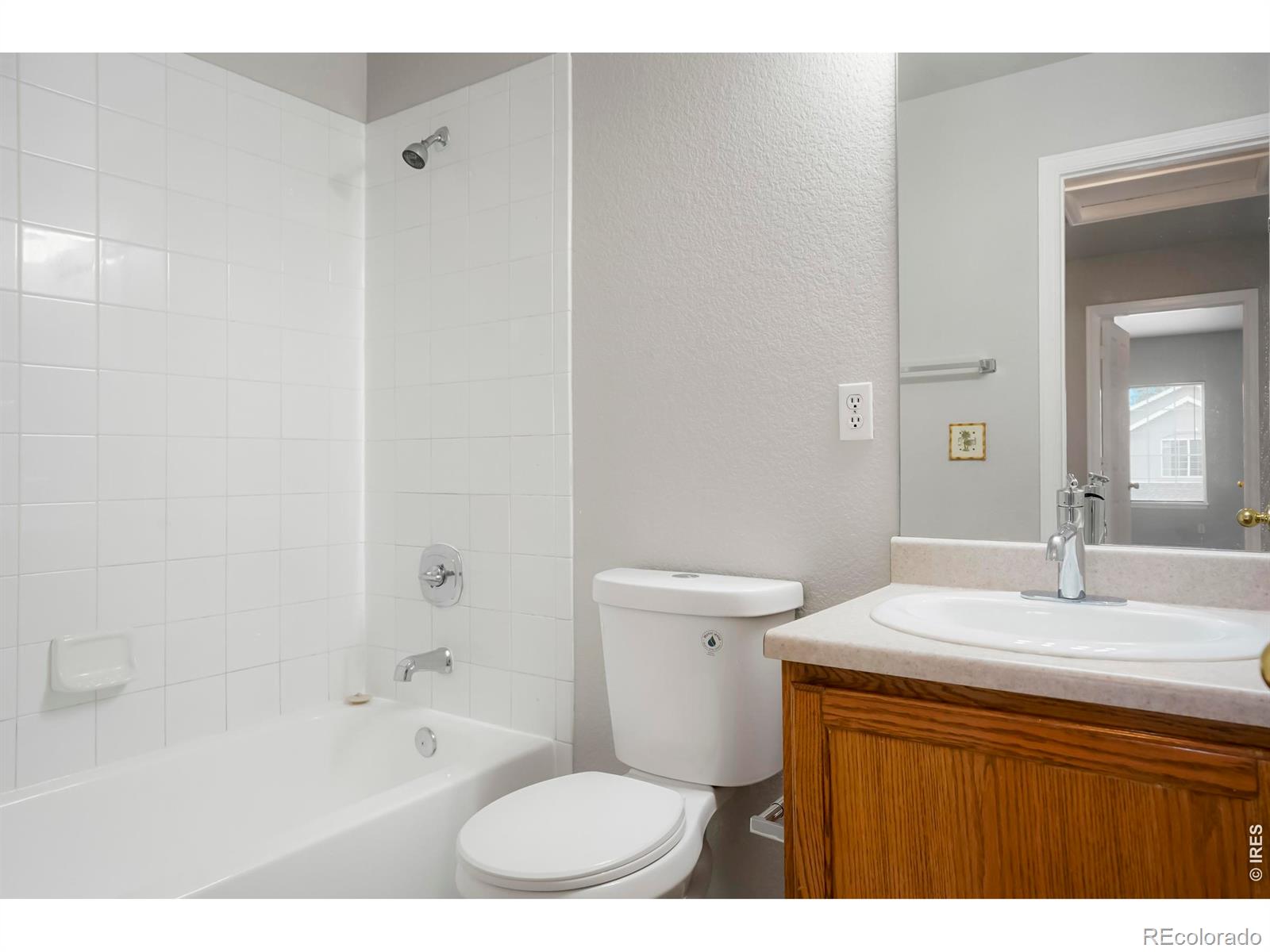 MLS Image #17 for 2143  coronado parkway,denver, Colorado