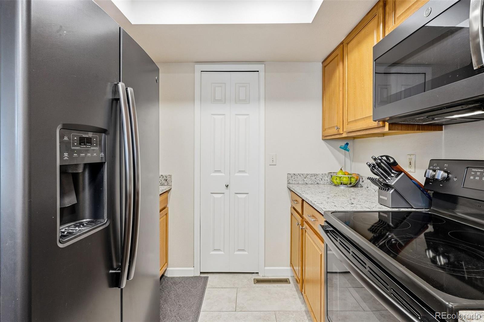 MLS Image #16 for 4120 s evanston circle,aurora, Colorado