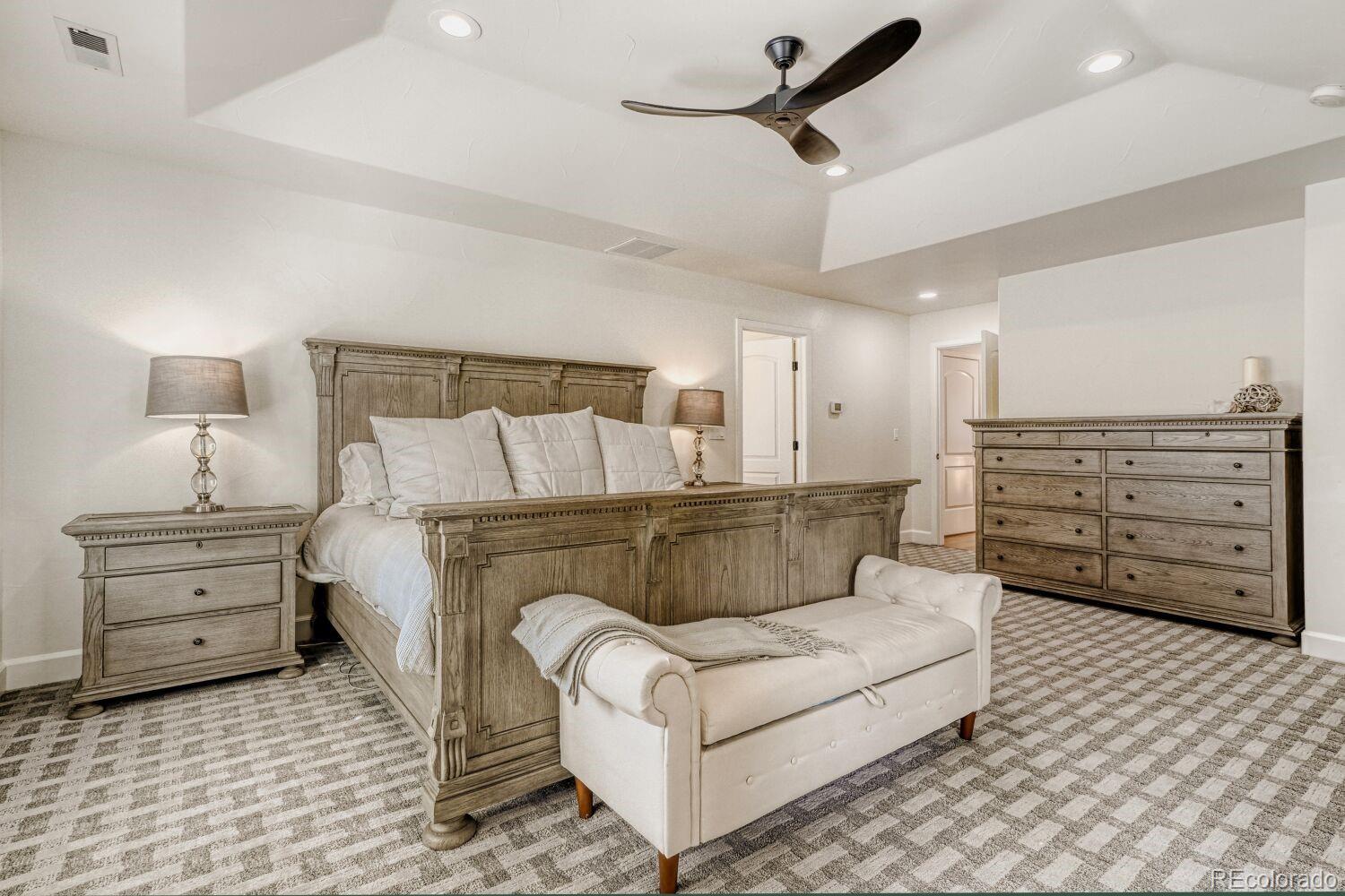 MLS Image #17 for 2101 s columbine street,denver, Colorado
