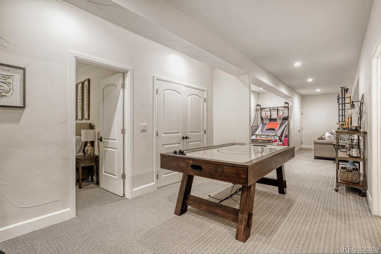MLS Image #28 for 2101 s columbine street,denver, Colorado