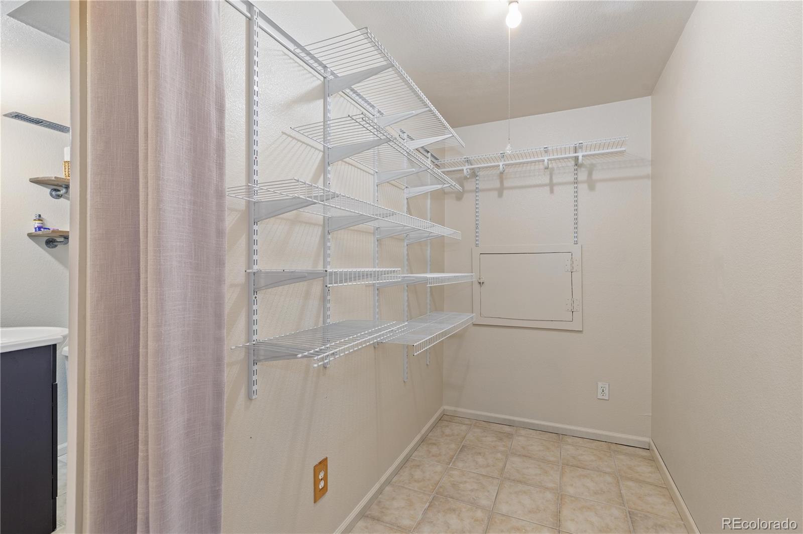MLS Image #30 for 5123 s parfet way,littleton, Colorado