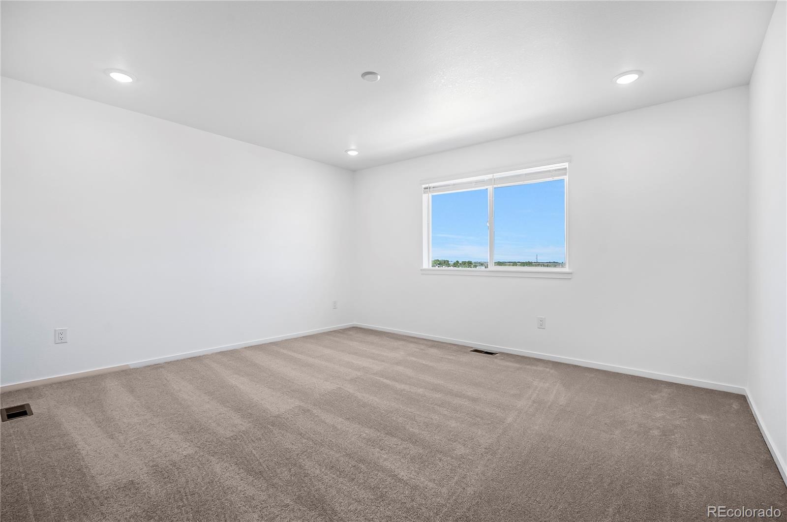 MLS Image #17 for 6749  utica avenue,longmont, Colorado
