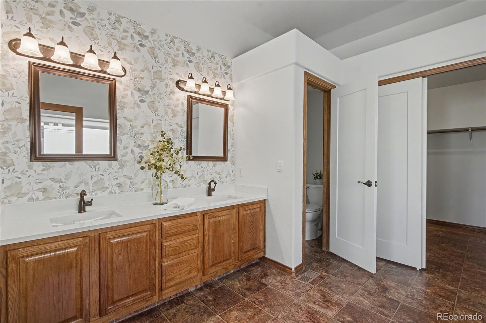 MLS Image #22 for 665  robinglen court,colorado springs, Colorado