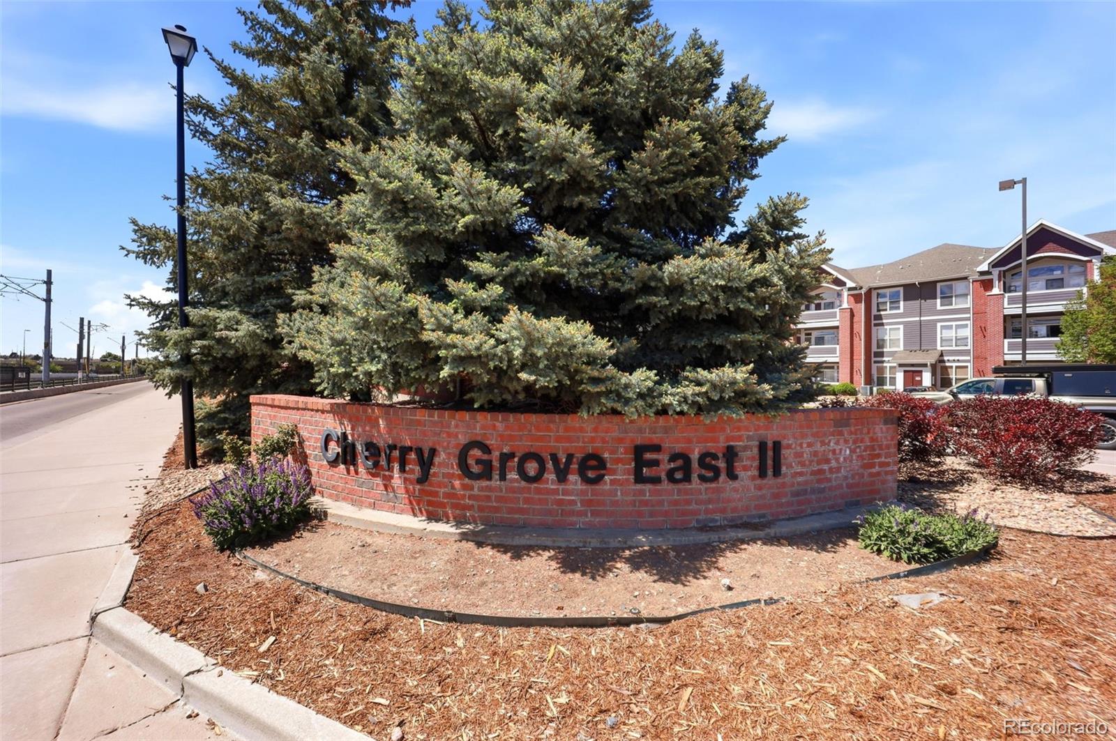 MLS Image #39 for 14211 e 1st drive,aurora, Colorado