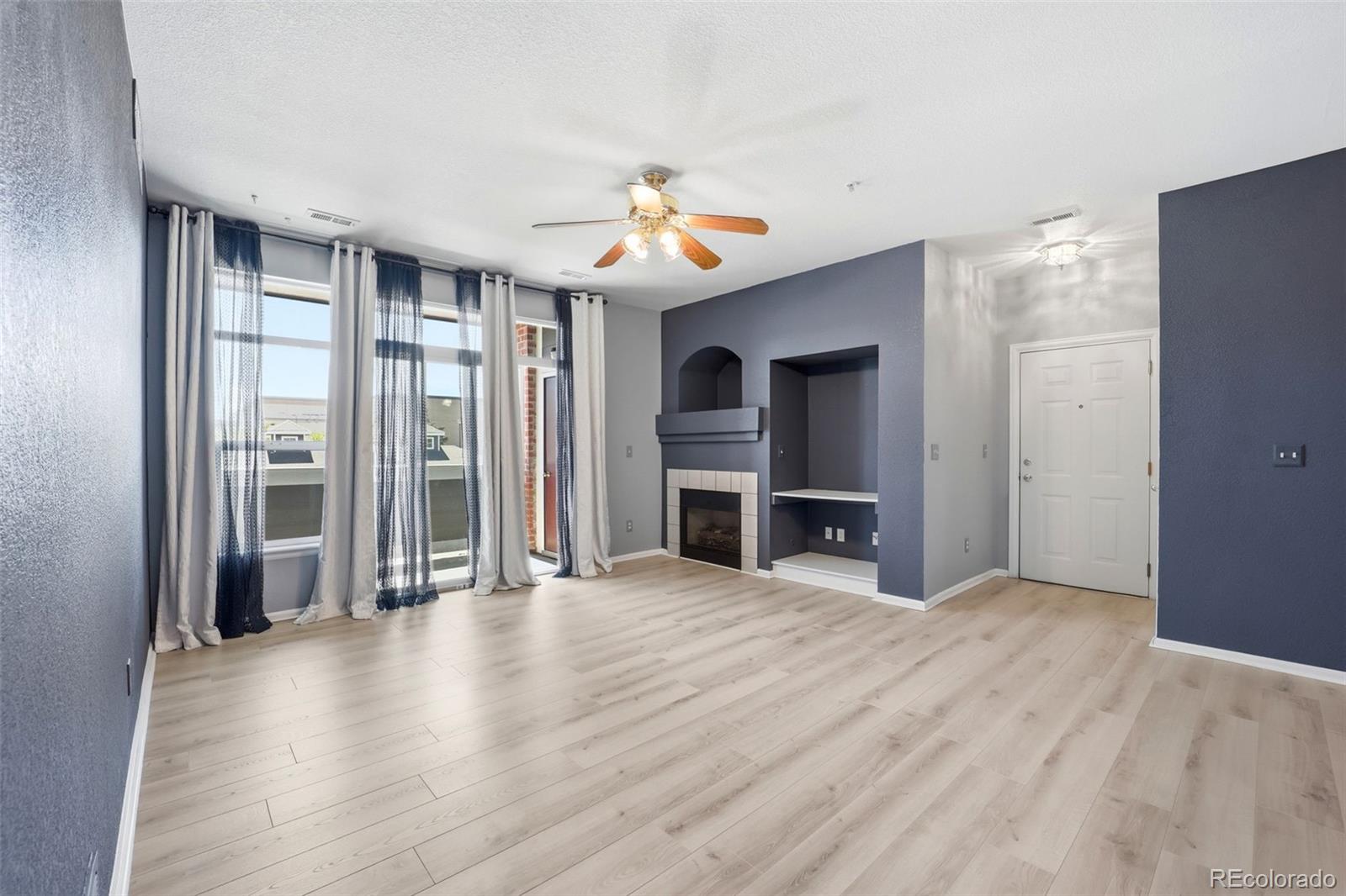 MLS Image #5 for 14211 e 1st drive,aurora, Colorado