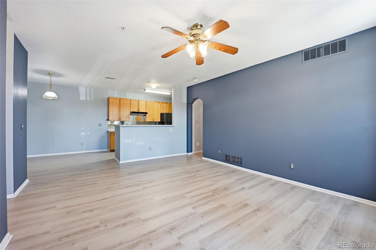 MLS Image #8 for 14211 e 1st drive,aurora, Colorado