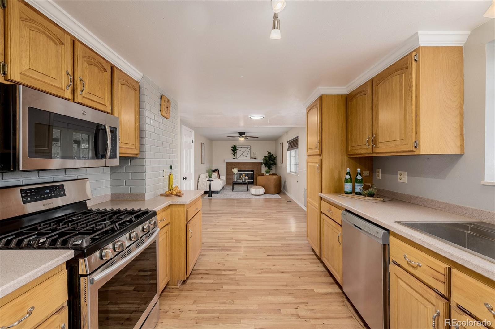MLS Image #15 for 6953 s dahlia street,centennial, Colorado