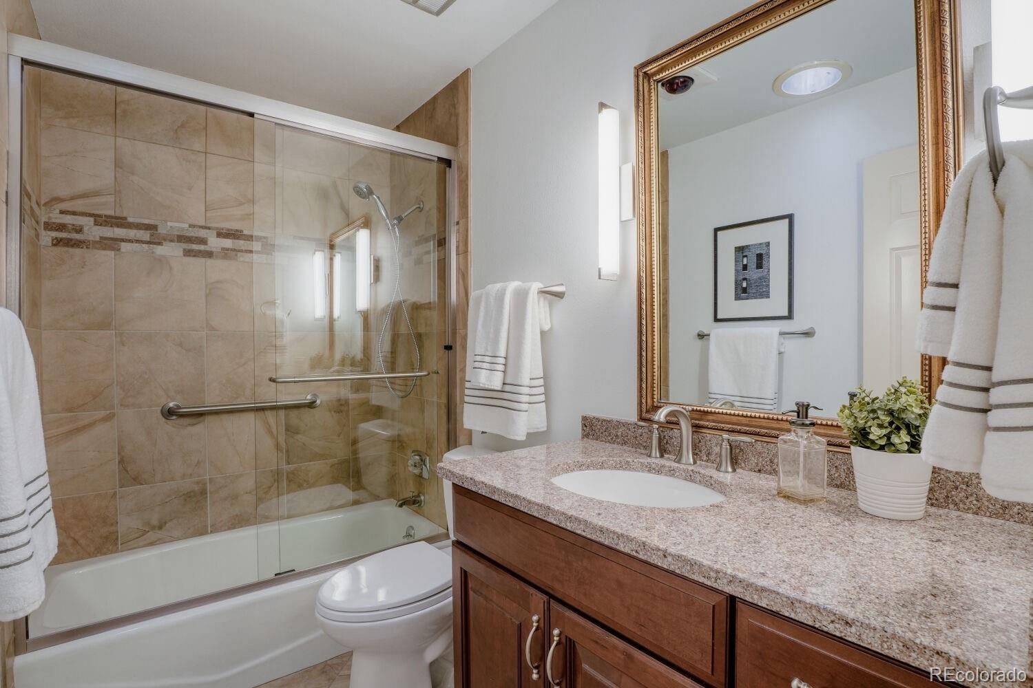 MLS Image #8 for 2800 s university boulevard,denver, Colorado