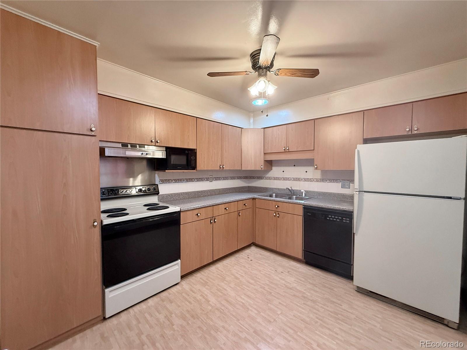 MLS Image #18 for 6025  brooks drive,arvada, Colorado