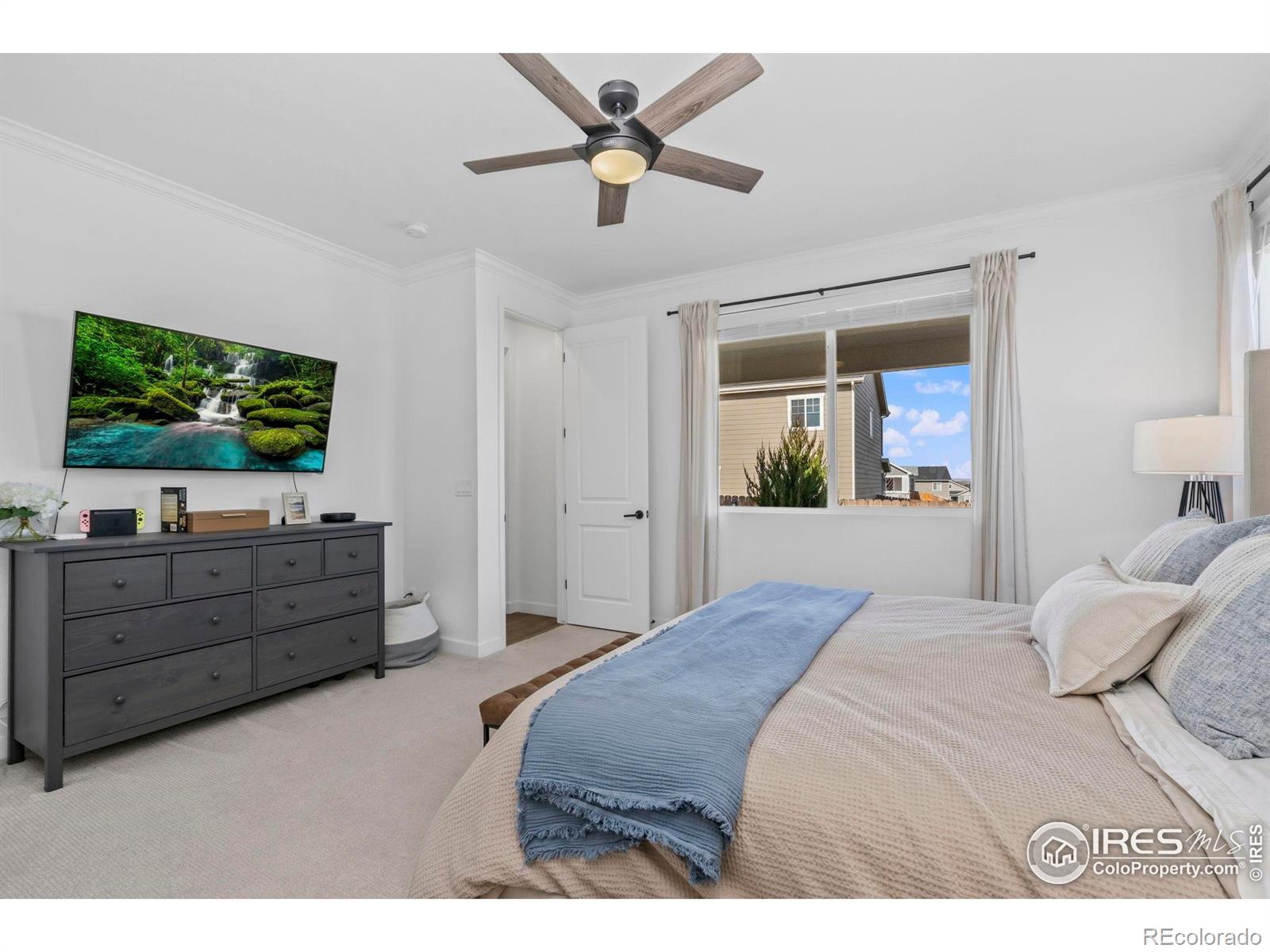 MLS Image #14 for 5642  shadow creek court,windsor, Colorado