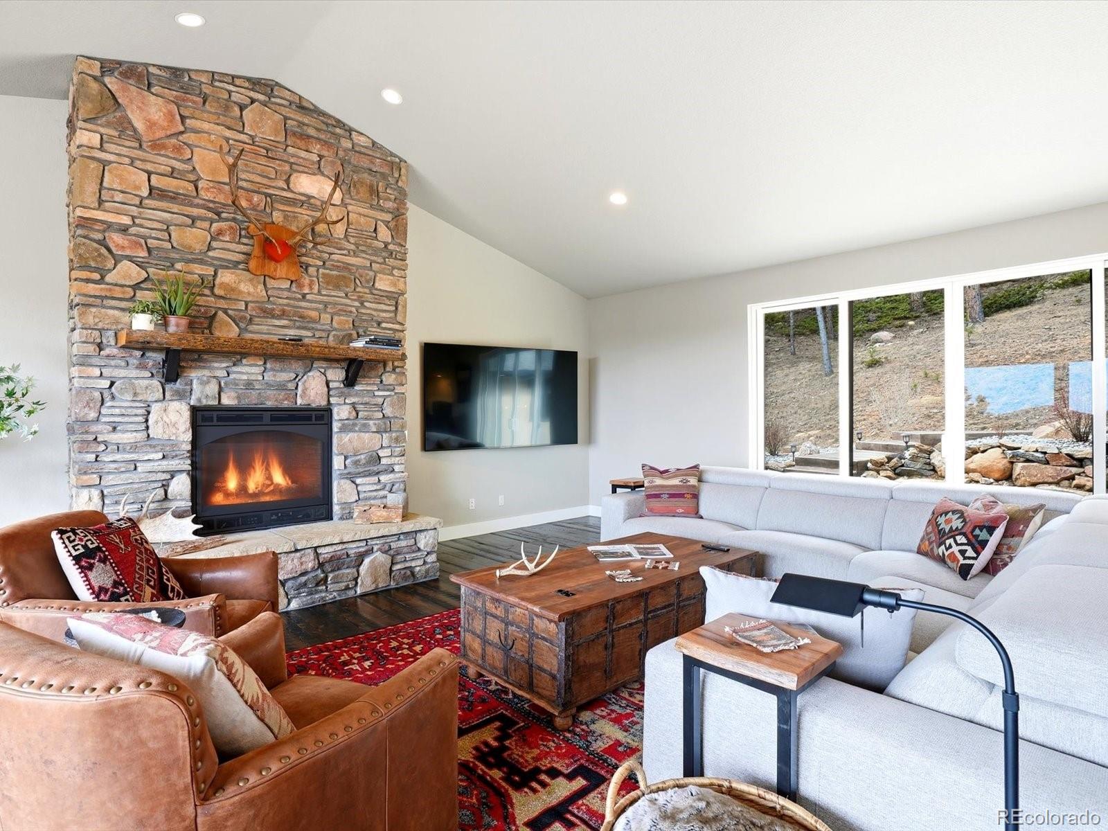 MLS Image #5 for 7333  plowsher way,morrison, Colorado