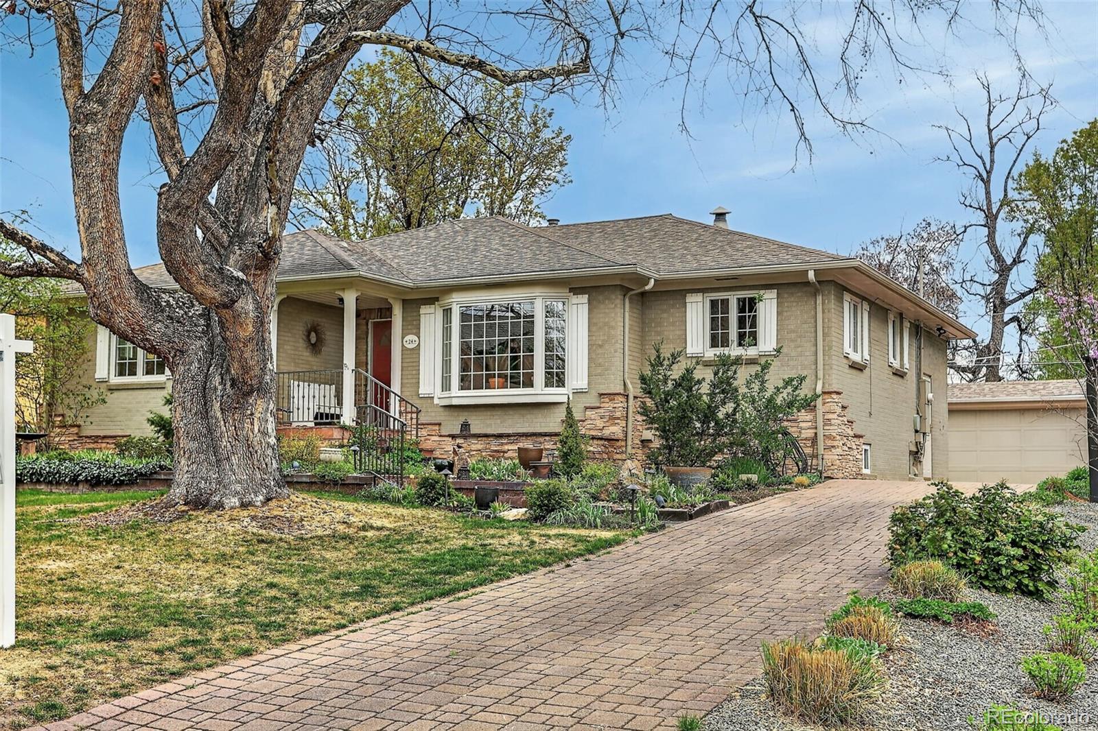 MLS Image #2 for 24 n ash street,denver, Colorado