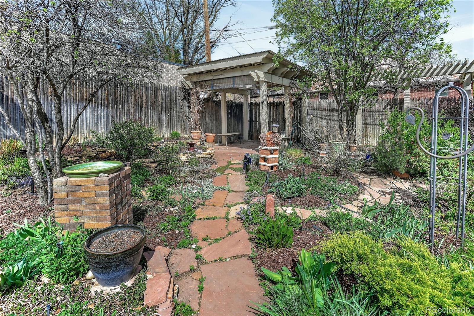 MLS Image #33 for 24 n ash street,denver, Colorado