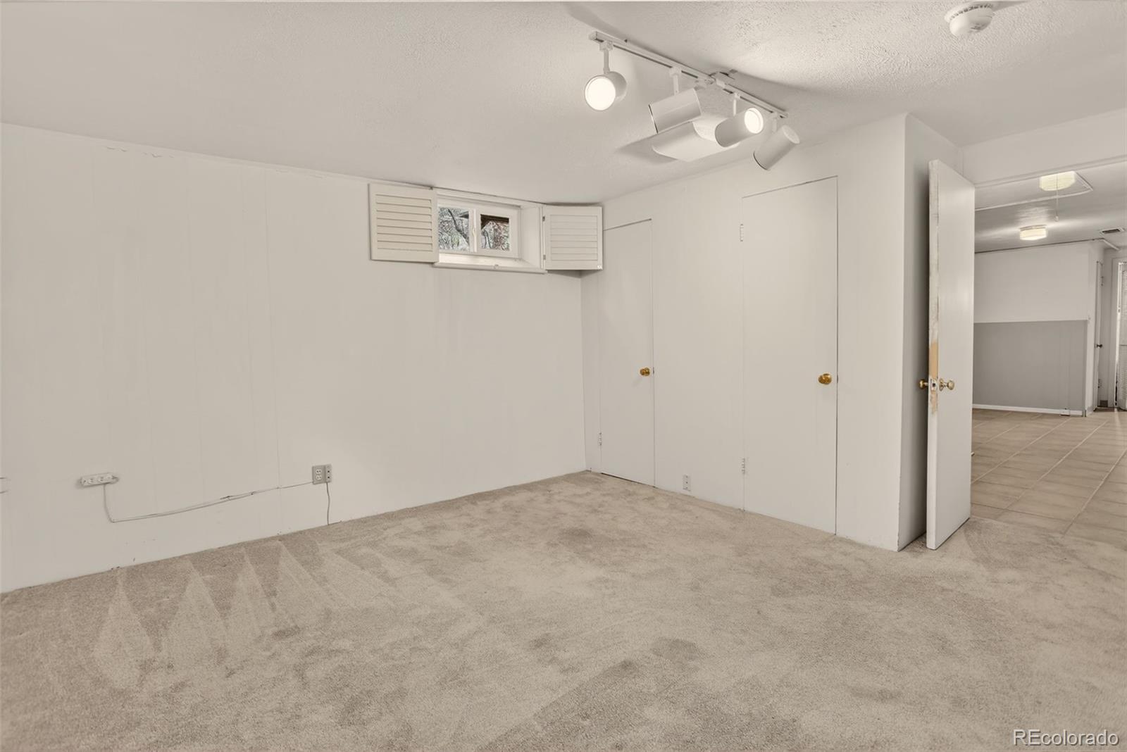 MLS Image #42 for 24 n ash street,denver, Colorado