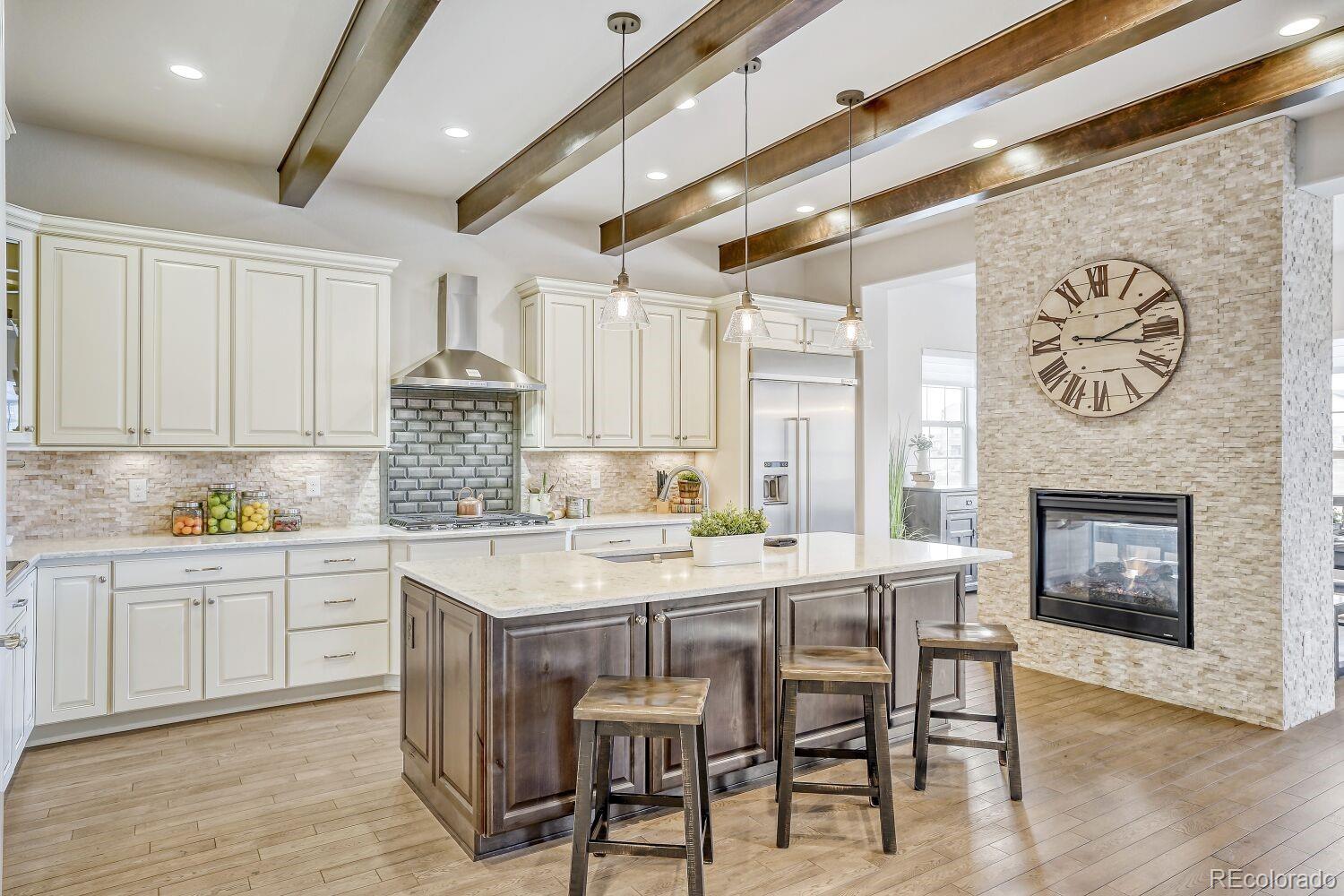 MLS Image #12 for 15638  deer mountain circle,broomfield, Colorado