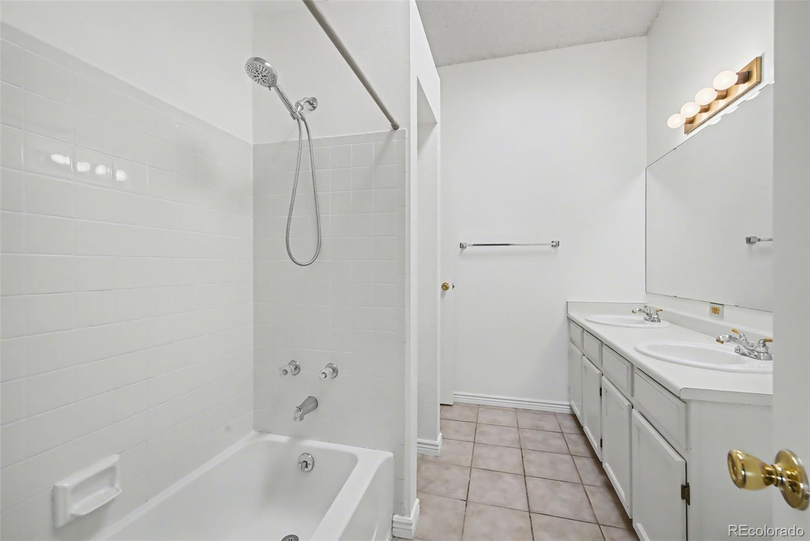 MLS Image #32 for 3906  smoke tree drive ,colorado springs, Colorado