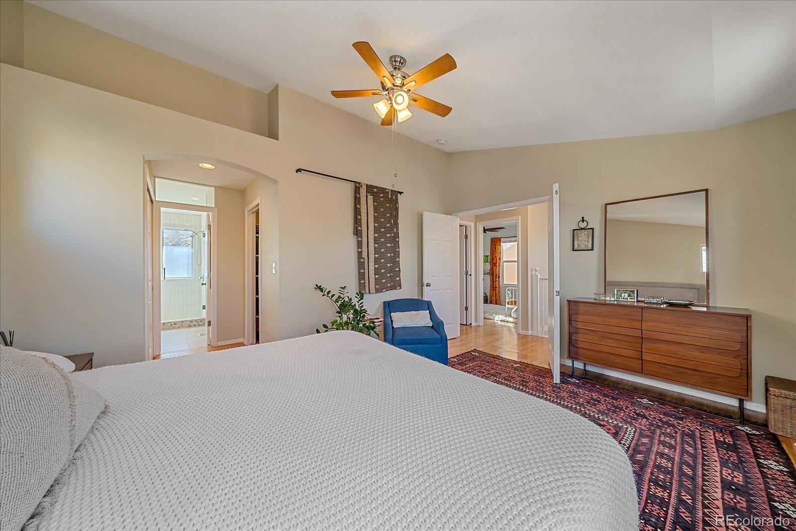 MLS Image #11 for 1938  king way,denver, Colorado
