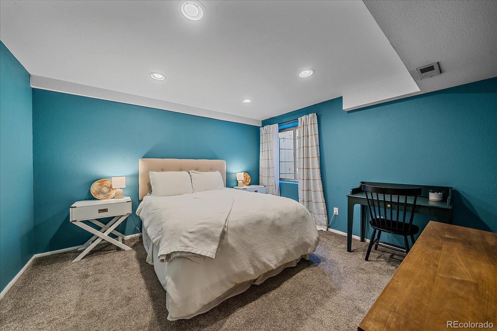 MLS Image #19 for 1938  king way,denver, Colorado