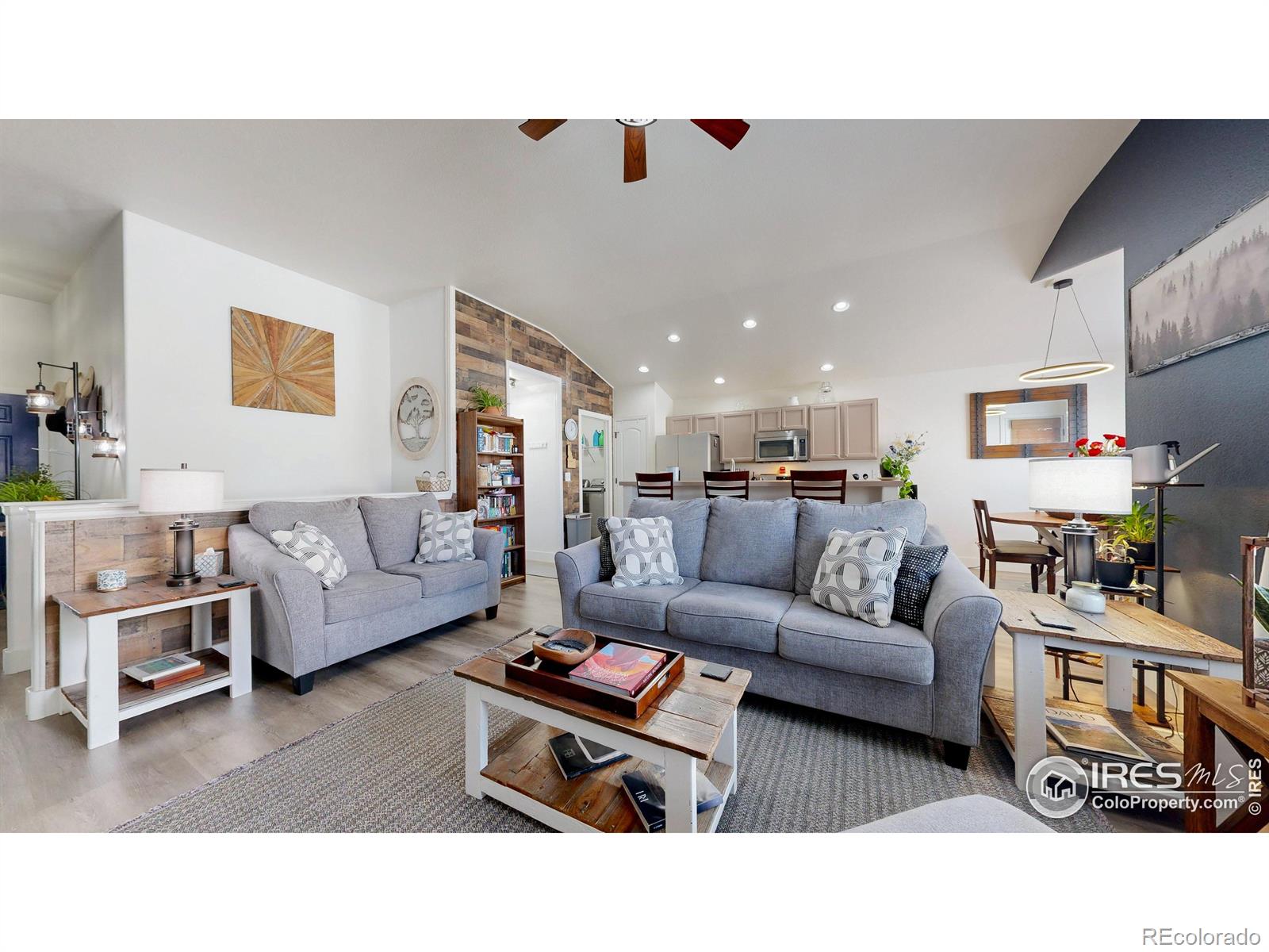 MLS Image #9 for 7078  loudon street,wellington, Colorado