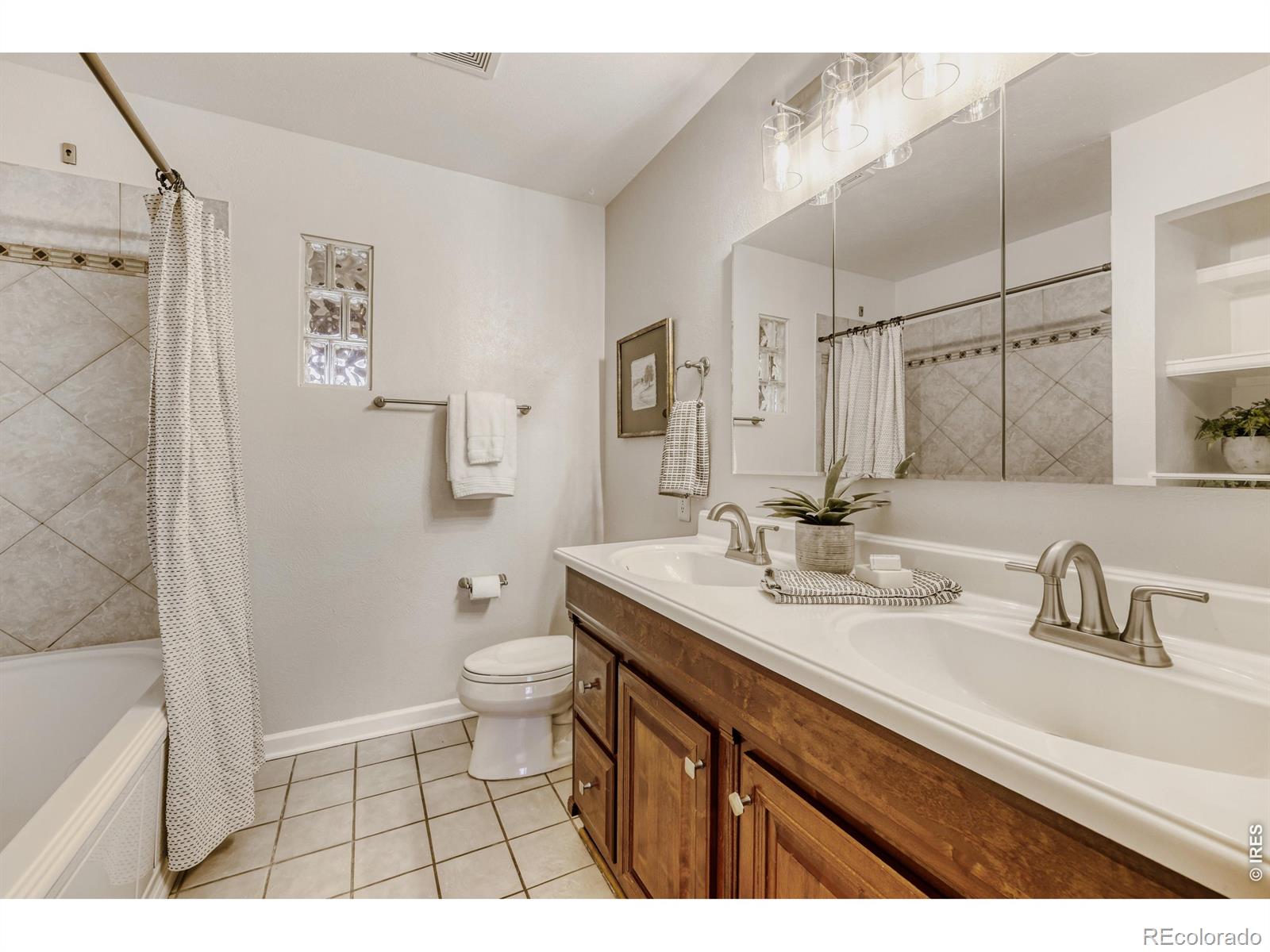 MLS Image #31 for 10368 w 81st avenue,arvada, Colorado