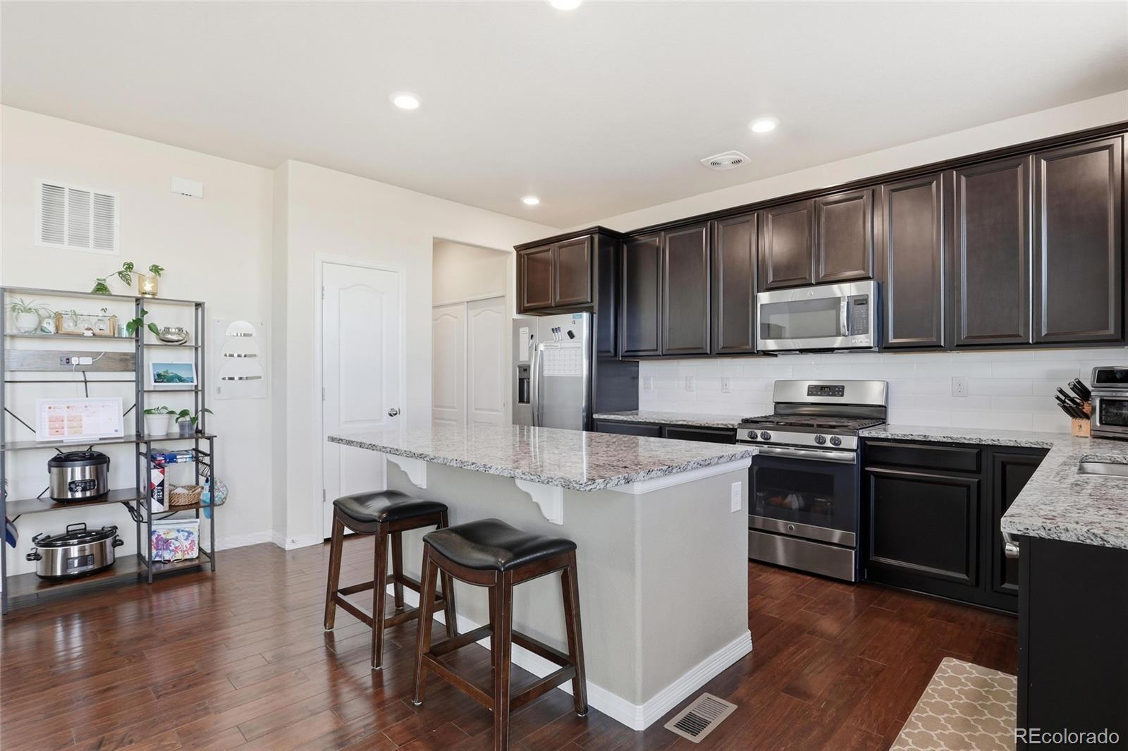MLS Image #13 for 3148 s nepal way,aurora, Colorado