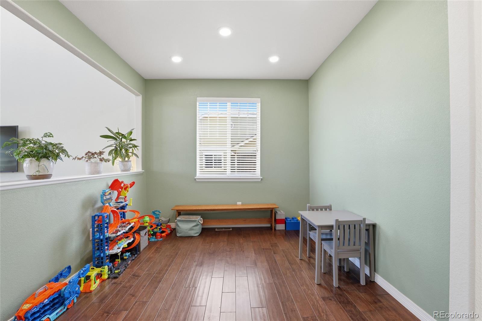 MLS Image #18 for 3148 s nepal way,aurora, Colorado