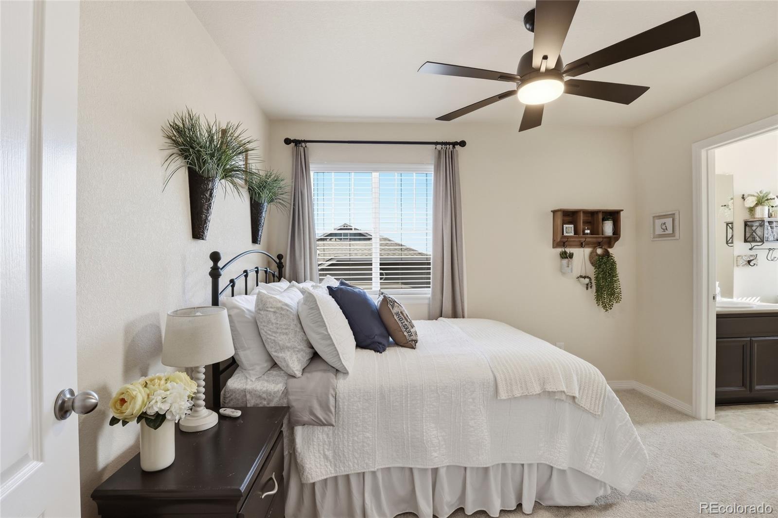 MLS Image #26 for 3148 s nepal way,aurora, Colorado