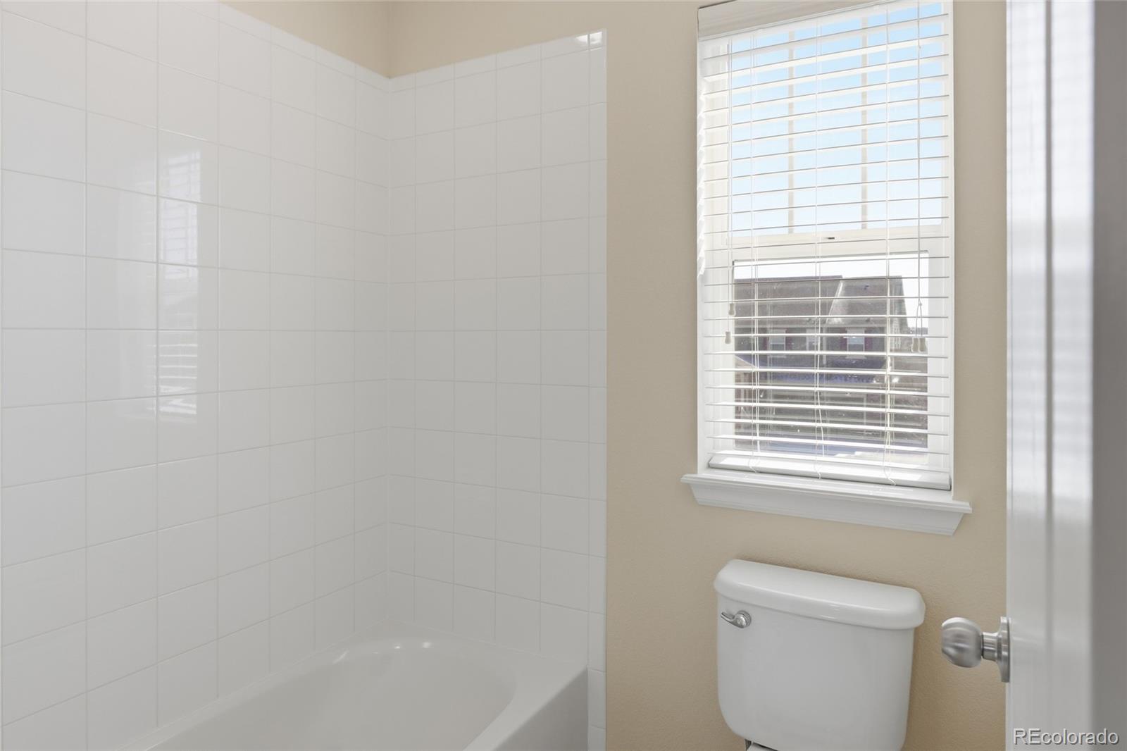 MLS Image #27 for 3148 s nepal way,aurora, Colorado