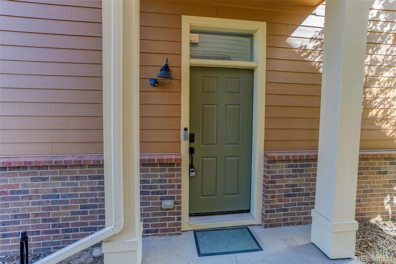 MLS Image #3 for 8266 e 24th drive ,denver, Colorado