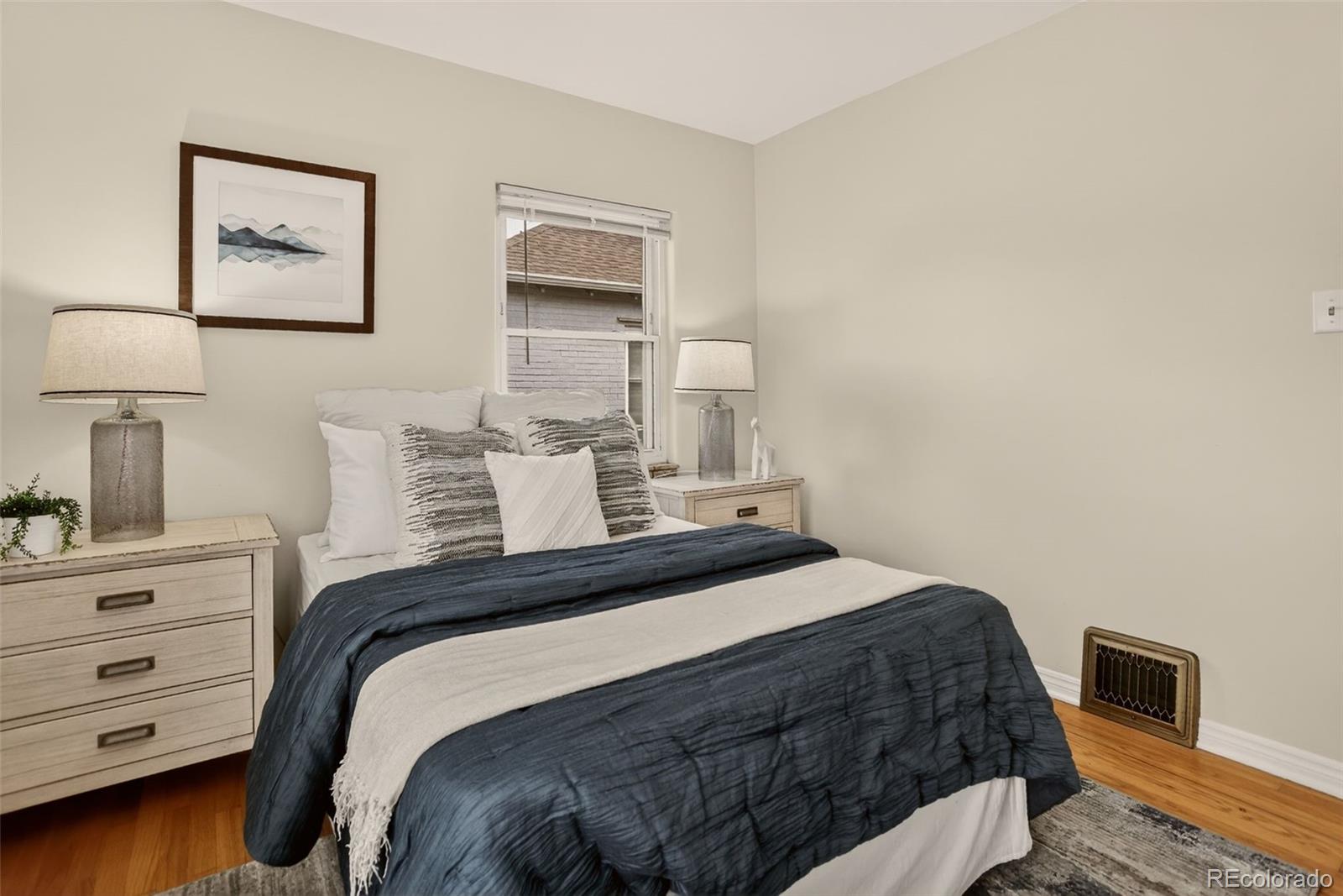 MLS Image #25 for 1381  newport street,denver, Colorado