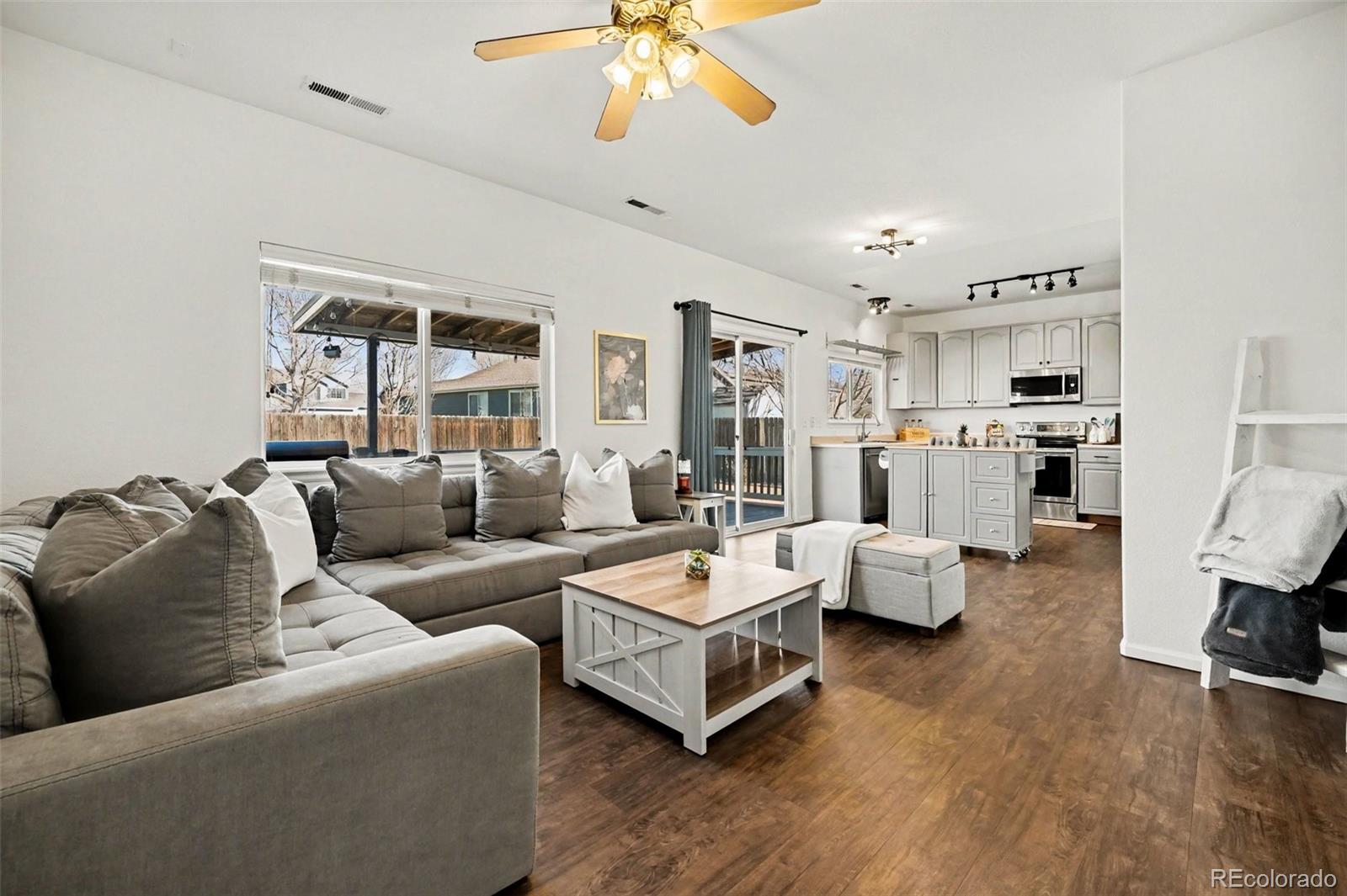 MLS Image #12 for 655  elizabeth street circle,dacono, Colorado