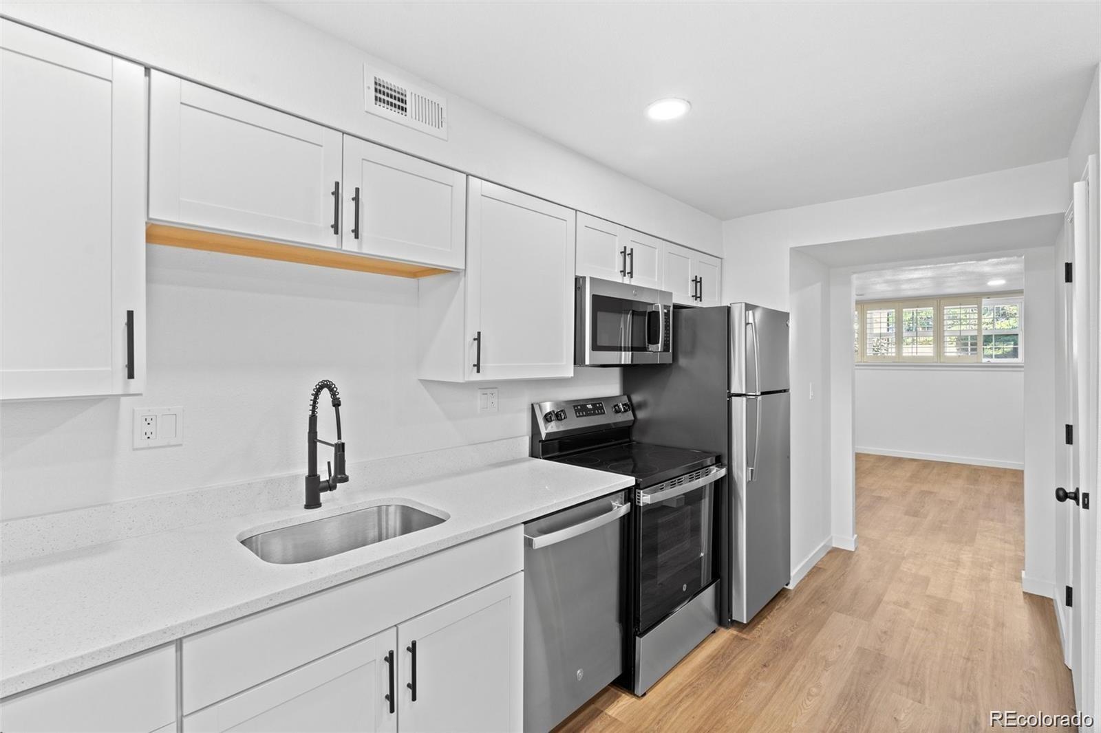 MLS Image #16 for 3490 s akron street 1,denver, Colorado