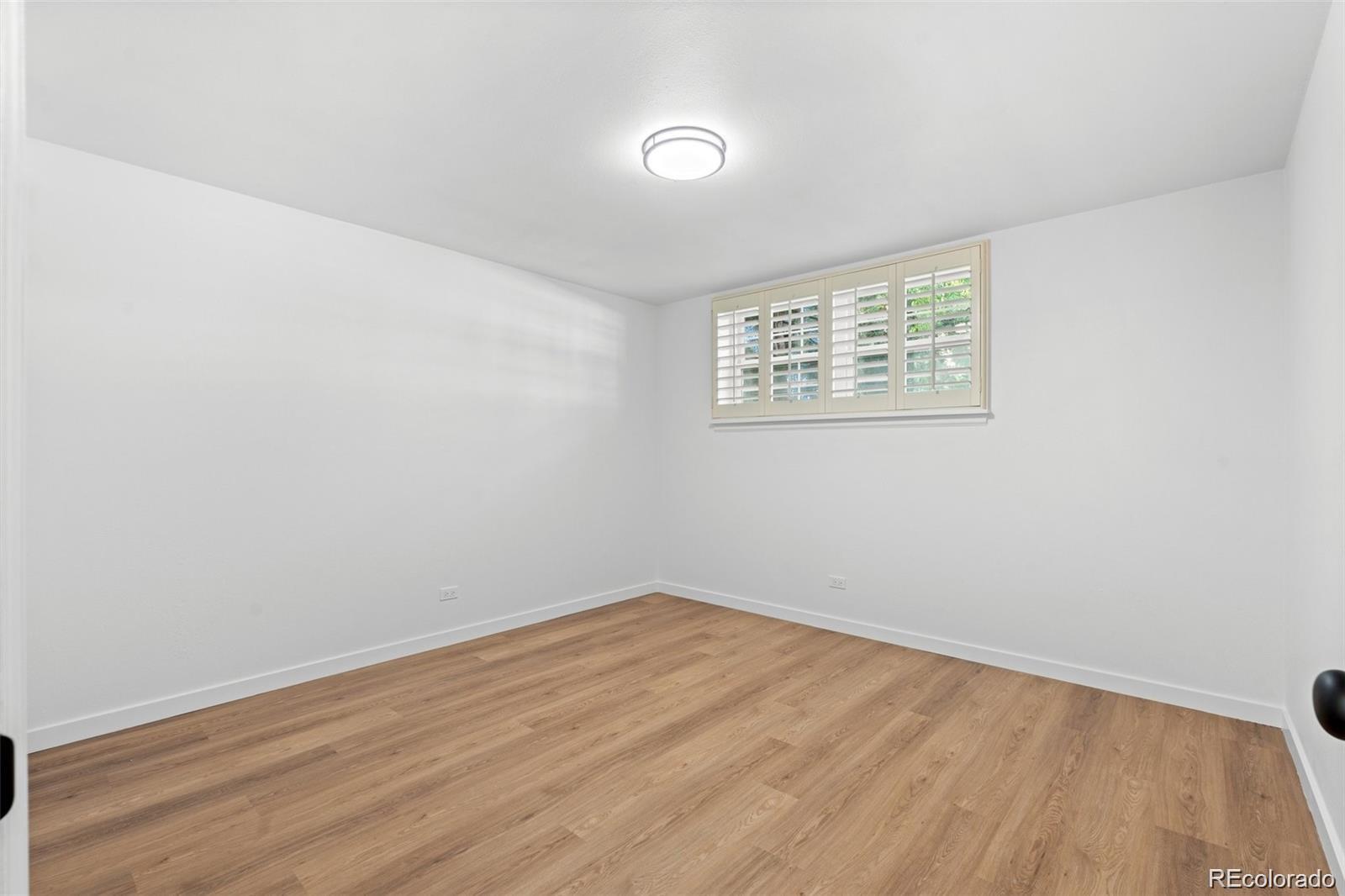 MLS Image #8 for 3490 s akron street 1,denver, Colorado