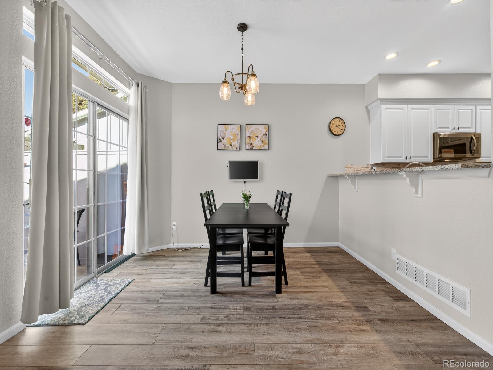 MLS Image #10 for 3004 w long drive,littleton, Colorado