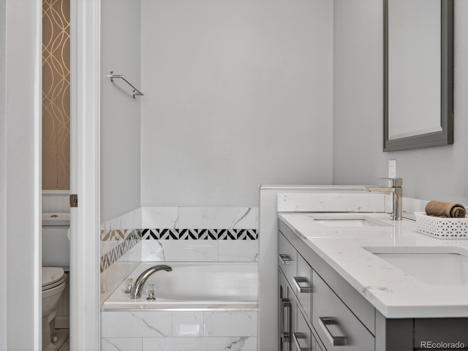 MLS Image #21 for 3004 w long drive,littleton, Colorado