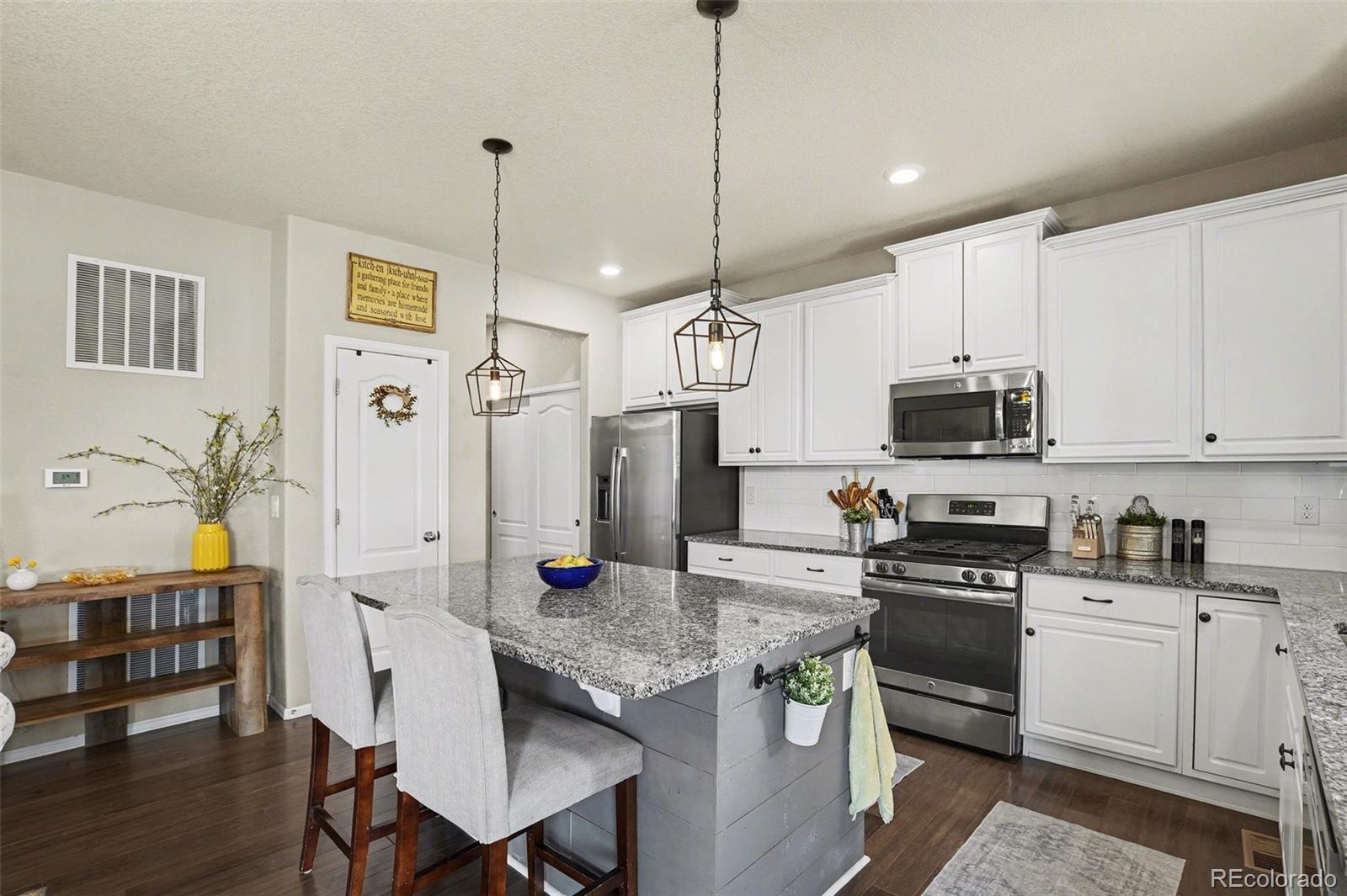 MLS Image #10 for 6021  lynx creek circle,erie, Colorado