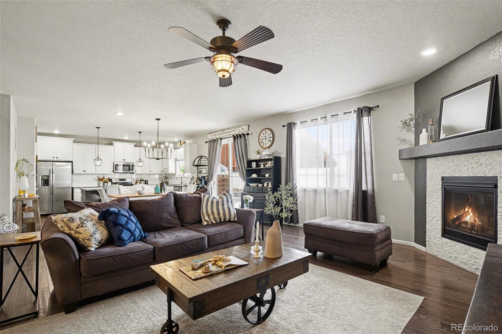 MLS Image #5 for 6021  lynx creek circle,erie, Colorado