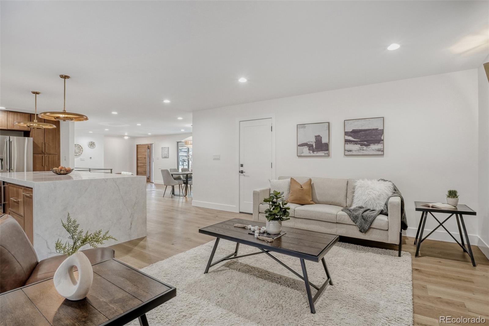 MLS Image #10 for 5950 e kenyon avenue,denver, Colorado