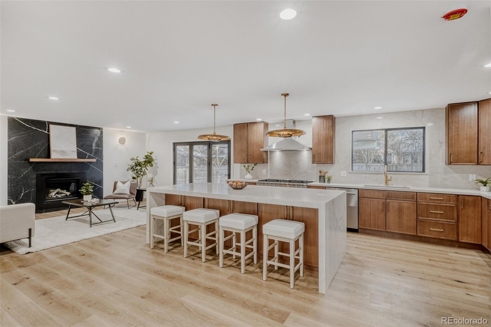 MLS Image #11 for 5950 e kenyon avenue,denver, Colorado
