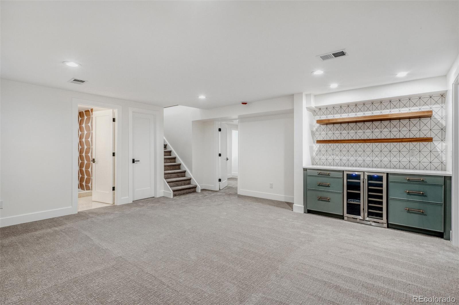 MLS Image #23 for 5950 e kenyon avenue,denver, Colorado