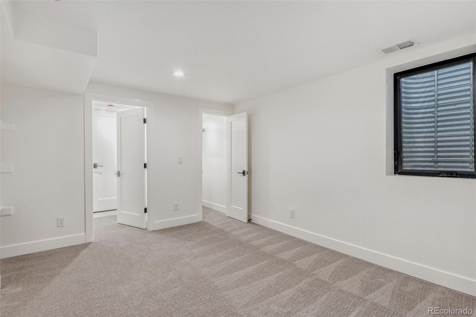 MLS Image #28 for 5950 e kenyon avenue,denver, Colorado