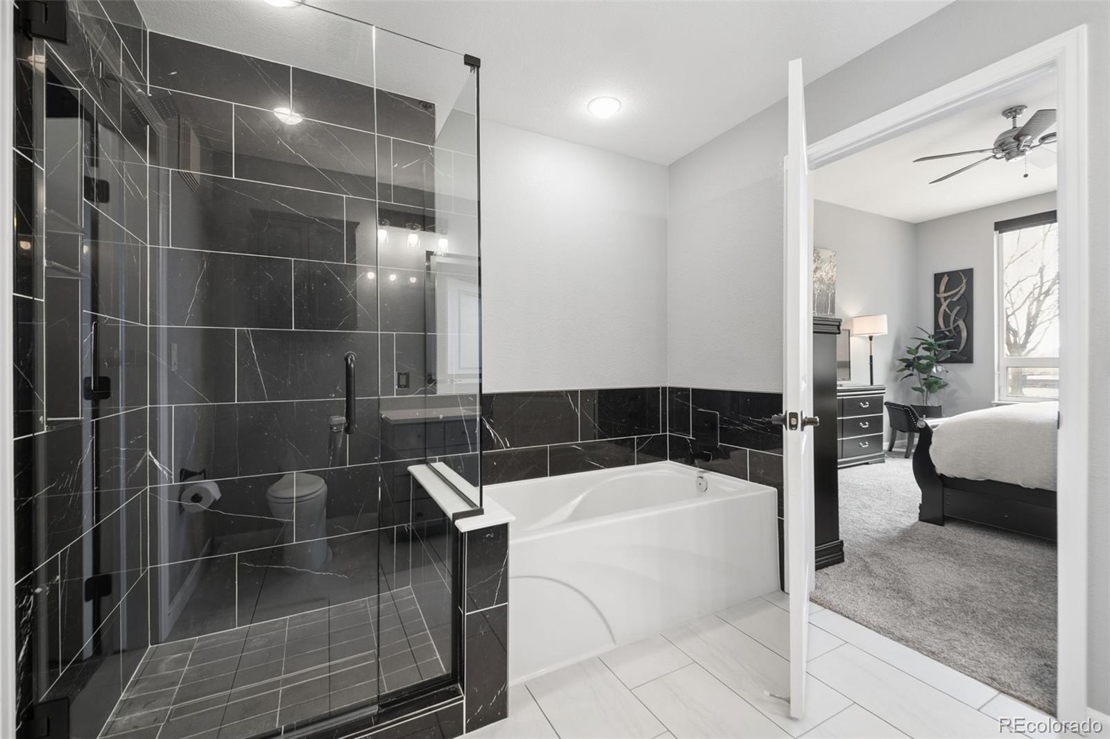 MLS Image #15 for 8185 e lowry boulevard 105,denver, Colorado