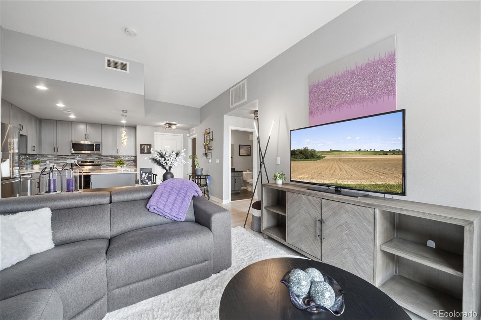 MLS Image #8 for 8185 e lowry boulevard 105,denver, Colorado