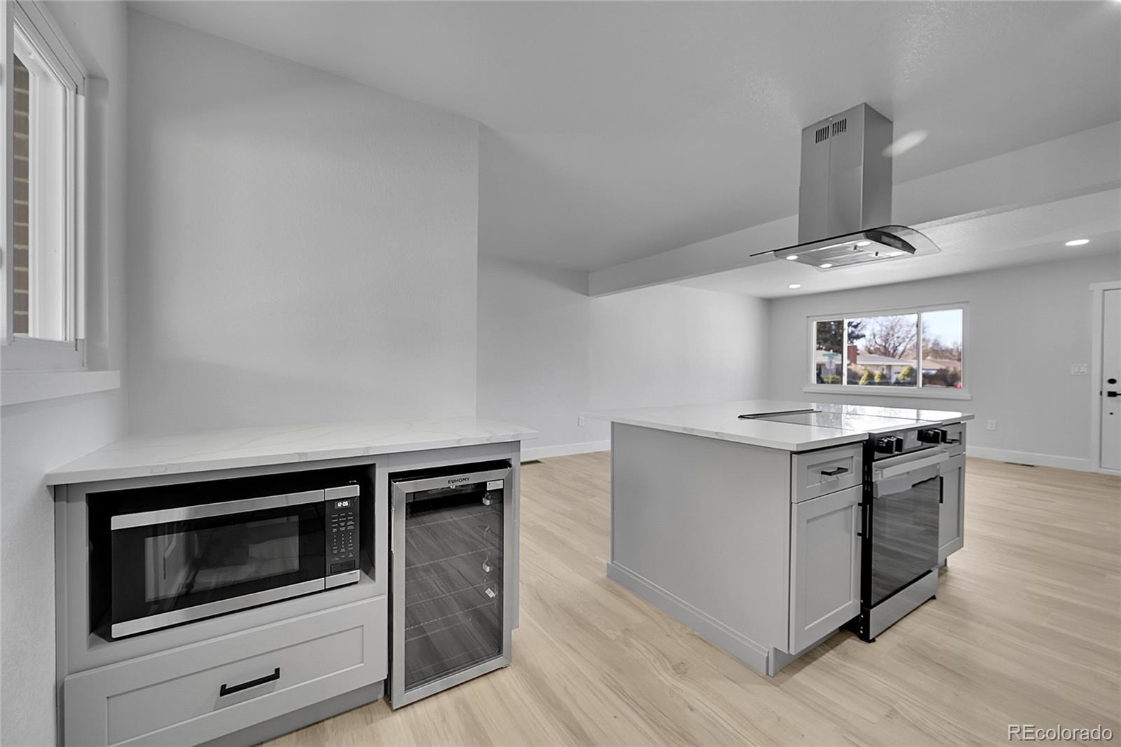 MLS Image #10 for 3140 s university boulevard,denver, Colorado