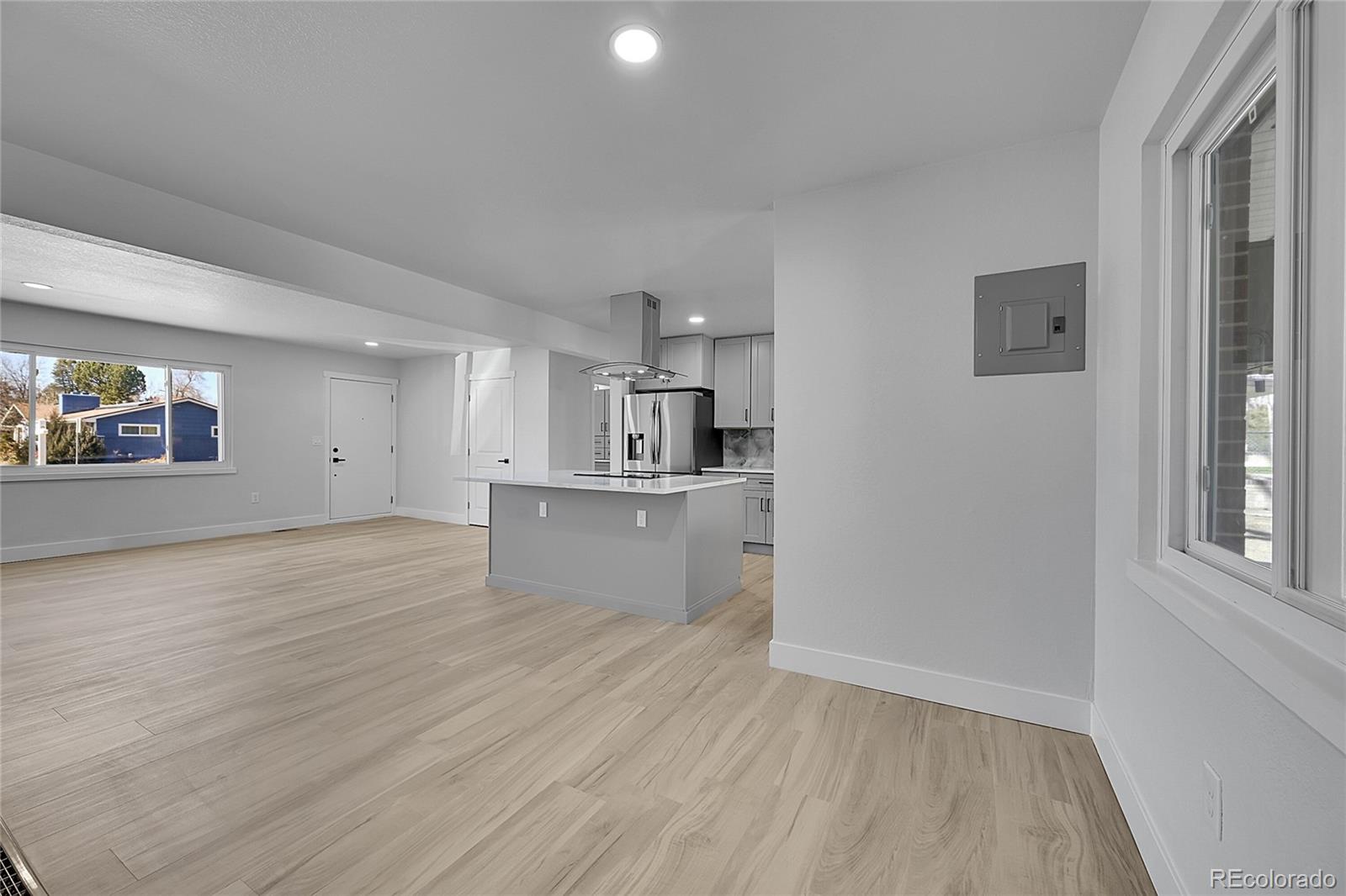 MLS Image #11 for 3140 s university boulevard,denver, Colorado