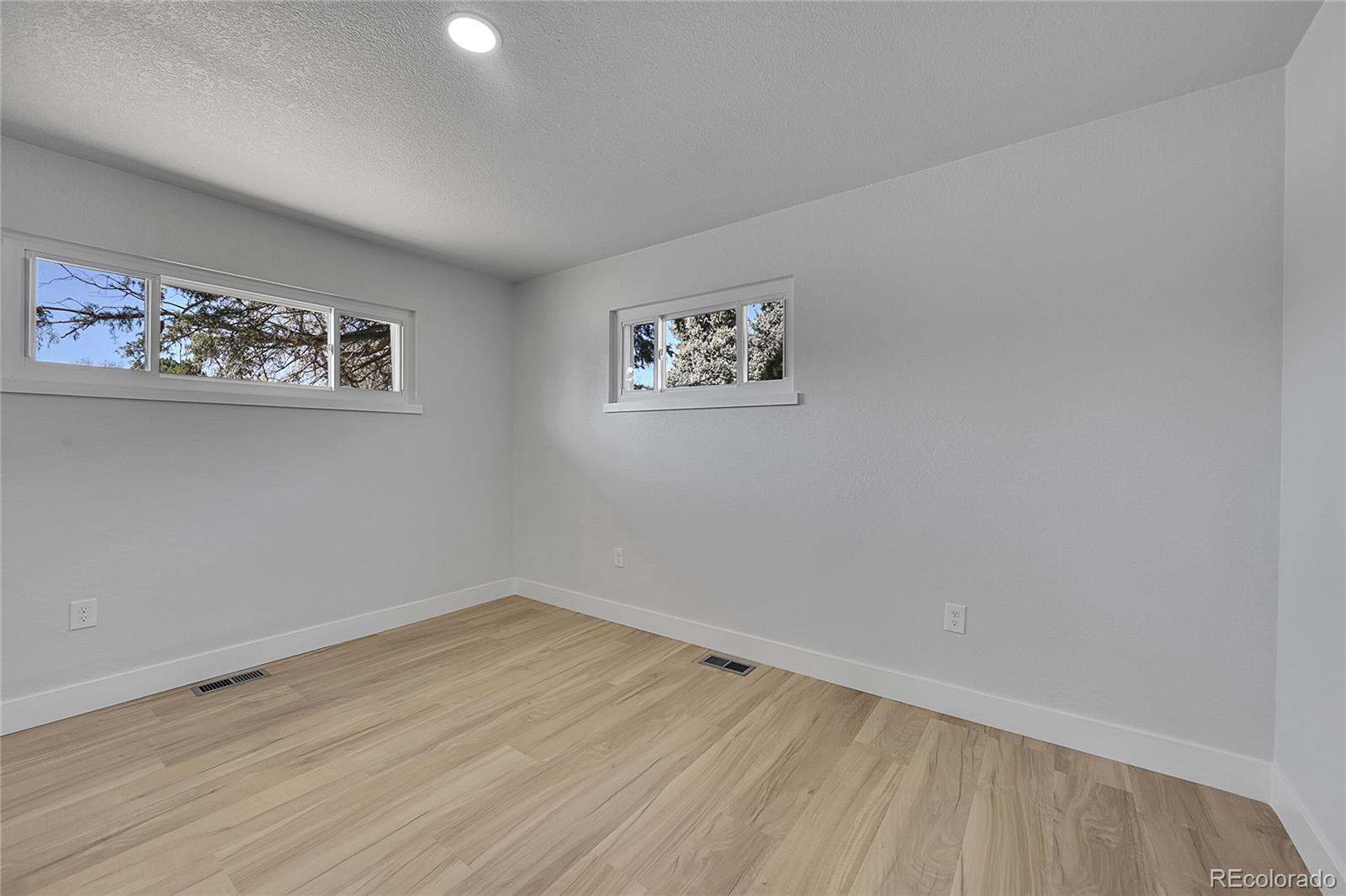 MLS Image #15 for 3140 s university boulevard,denver, Colorado