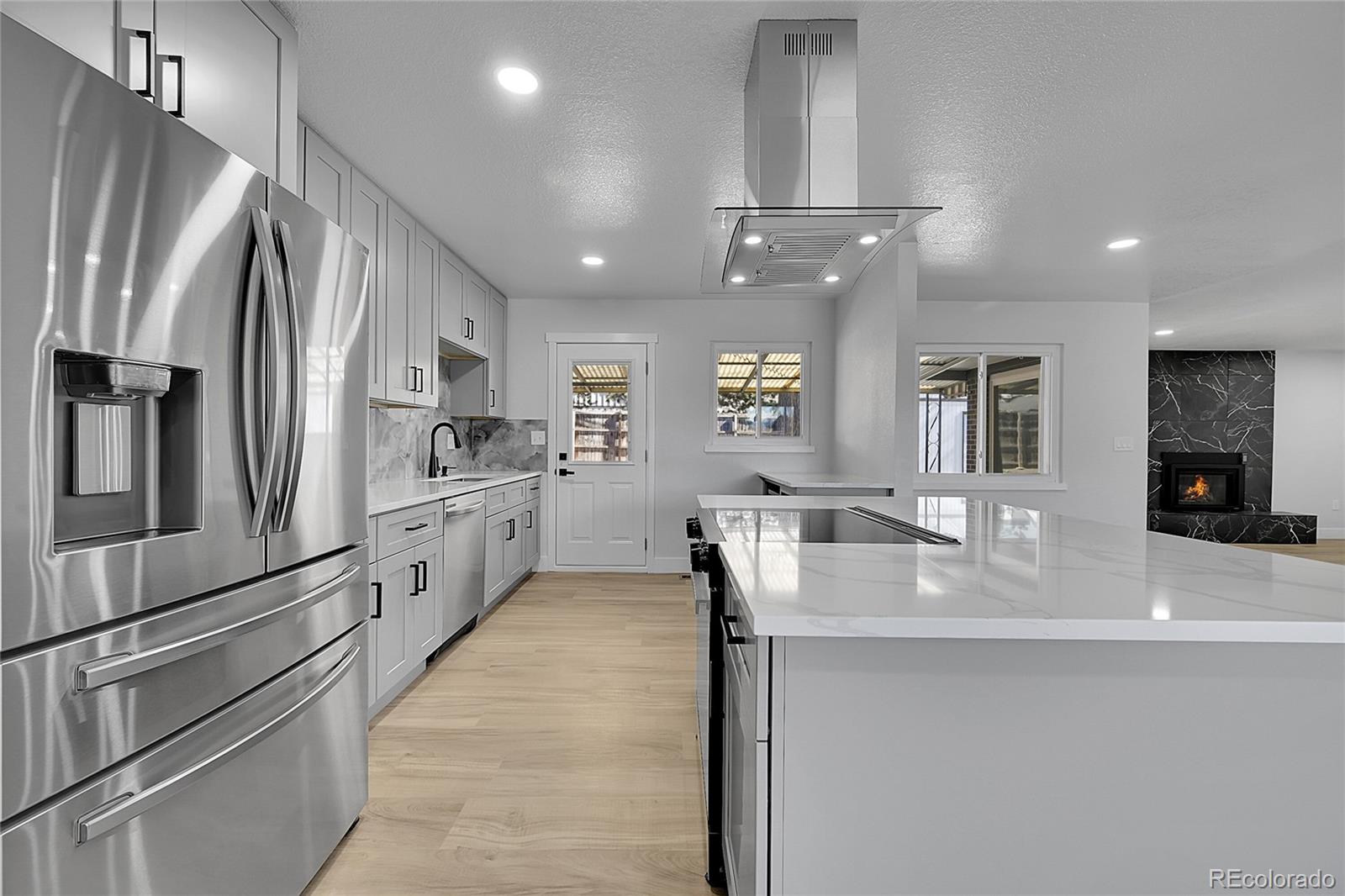 MLS Image #2 for 3140 s university boulevard,denver, Colorado