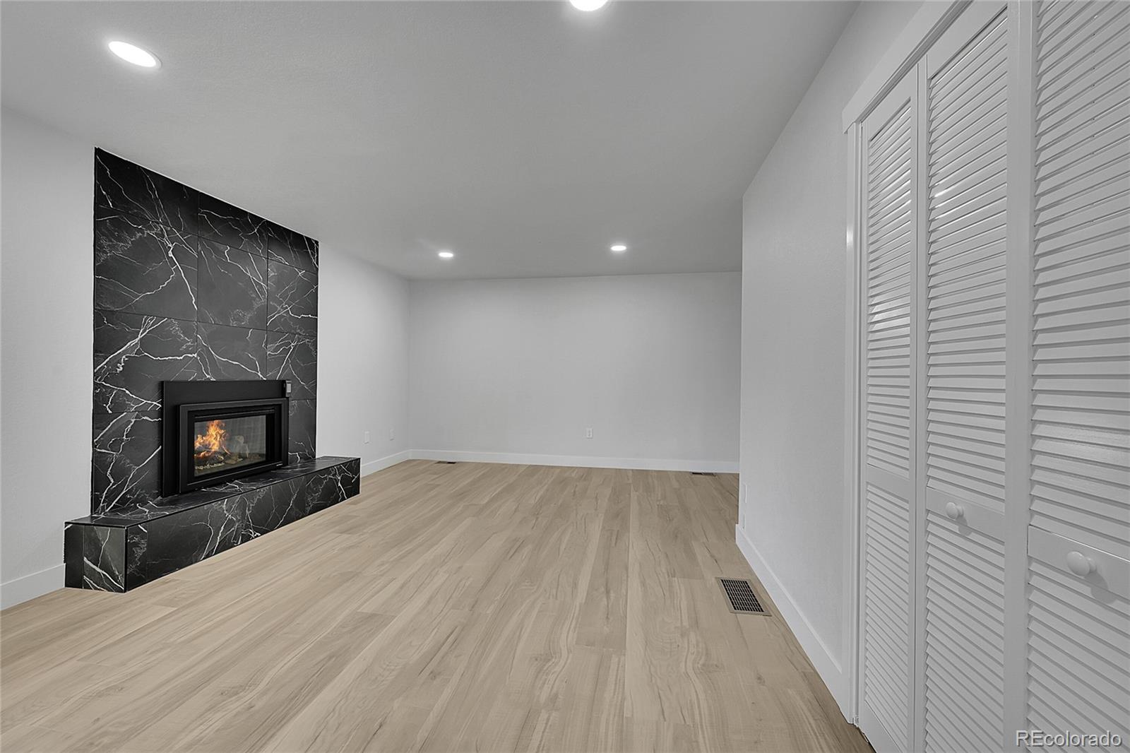 MLS Image #25 for 3140 s university boulevard,denver, Colorado