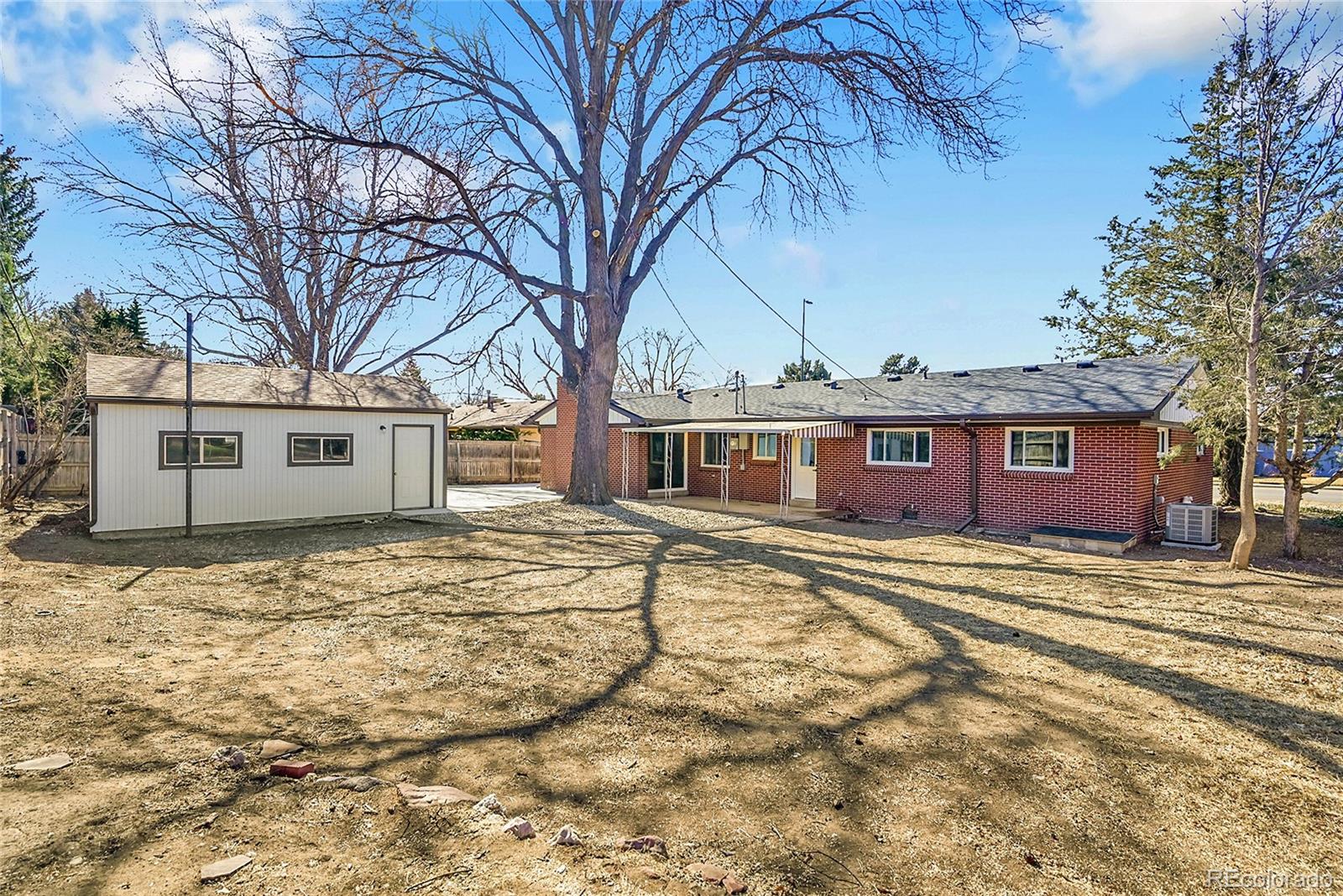 MLS Image #33 for 3140 s university boulevard,denver, Colorado